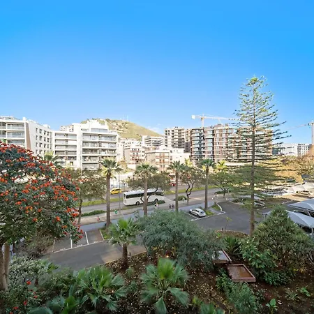 In-town Residences Appartement *