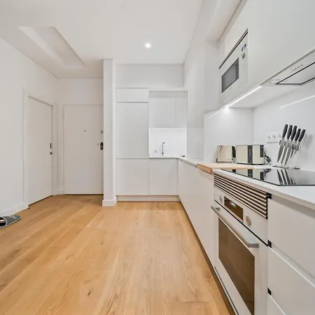 Apartment In-town Residences *